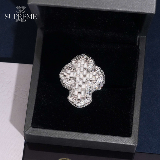Baguette Cross™ Ring