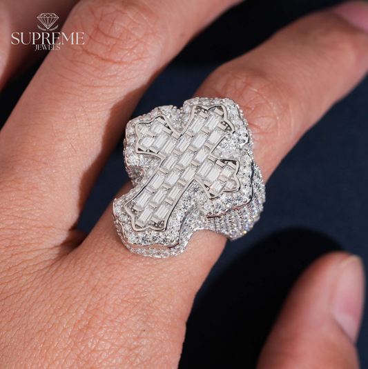 Baguette Cross™ Ring